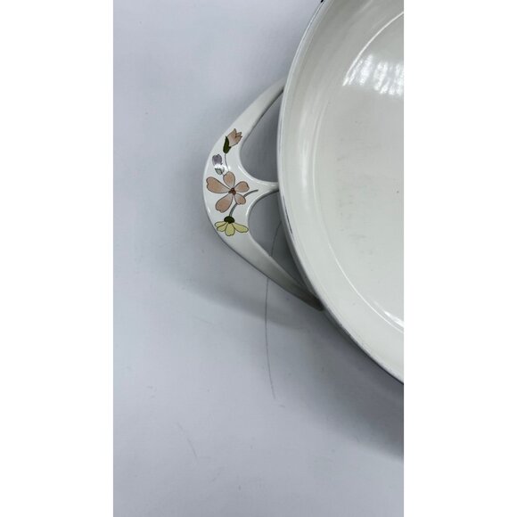 Vintage Cookware w/Floral Enamel Frying Pan With Wooden Handle - Picture 8 of 10